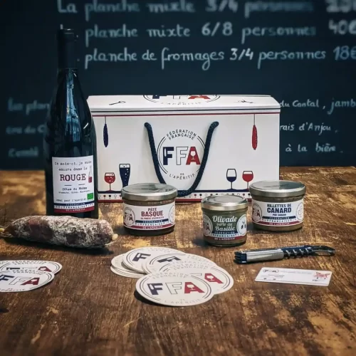 Box apéritif de la FFA, composée de produits artisanaux et français à partager pour l'apéro